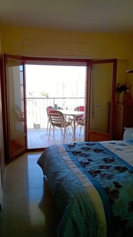 Apartamento Espert Perelló Exterior foto